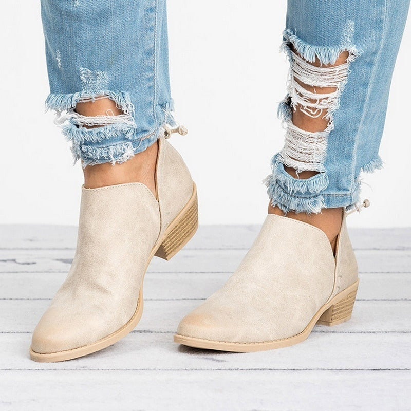 Beige suede-look ankle boots with side zipper and short block heel
